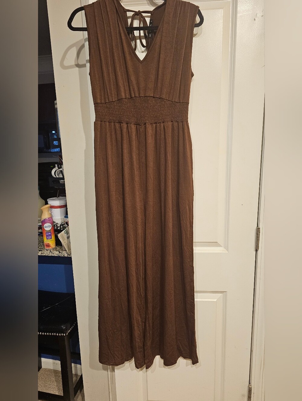 Zaful Brown Sleeveless V-Neck Jumpsuit